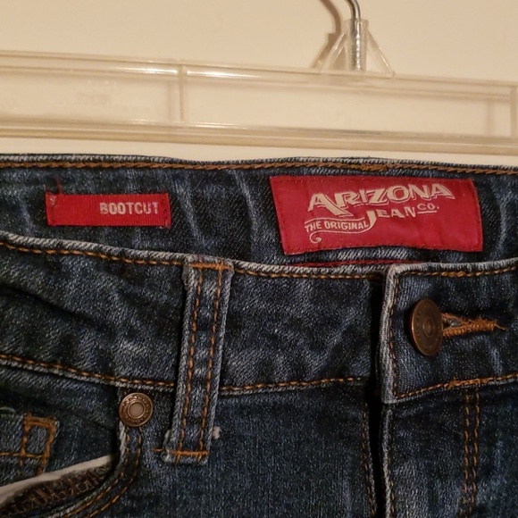 Arizona Jeans - Picture 2 of 4